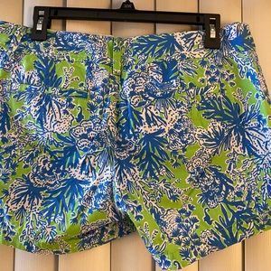 Lilly Pulitzer Callahan short